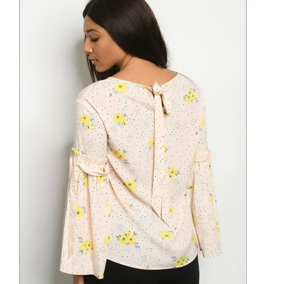 Floral Bell Sleeve Blouse - Picture 12 of 12